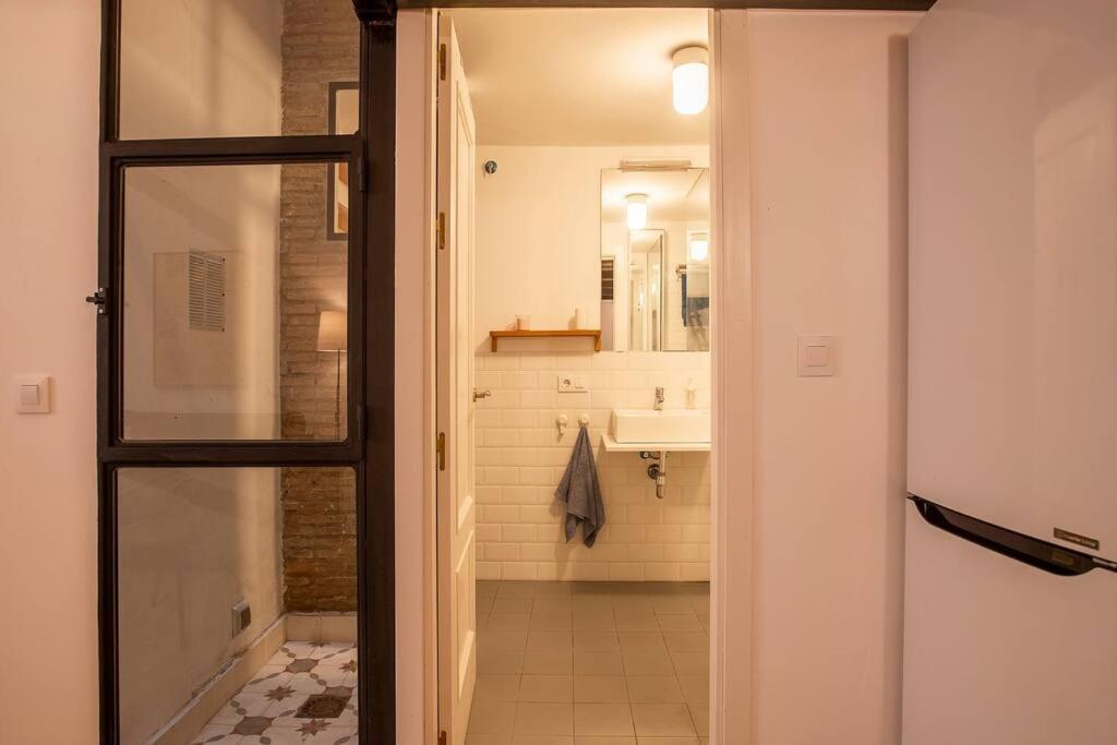 Precioso Apartamento Nuevo En Sevilla Centro 4Pax Exterior foto